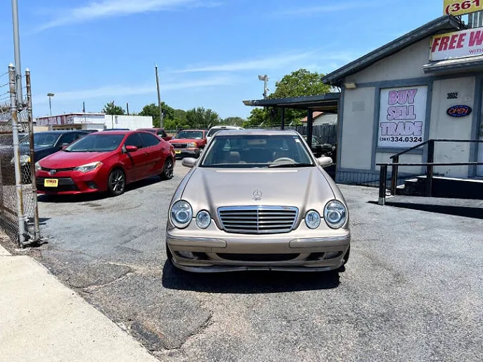 2000 Mercedes-Benz E-Class