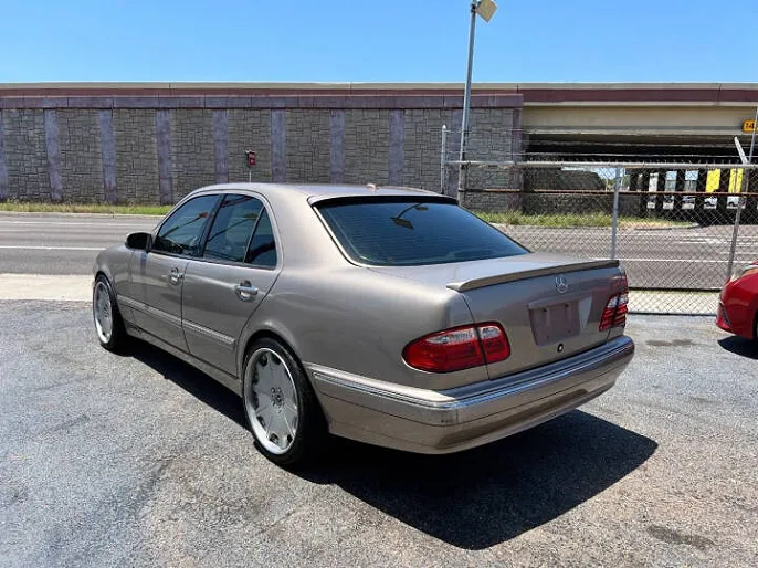 2000 Mercedes-Benz E-Class