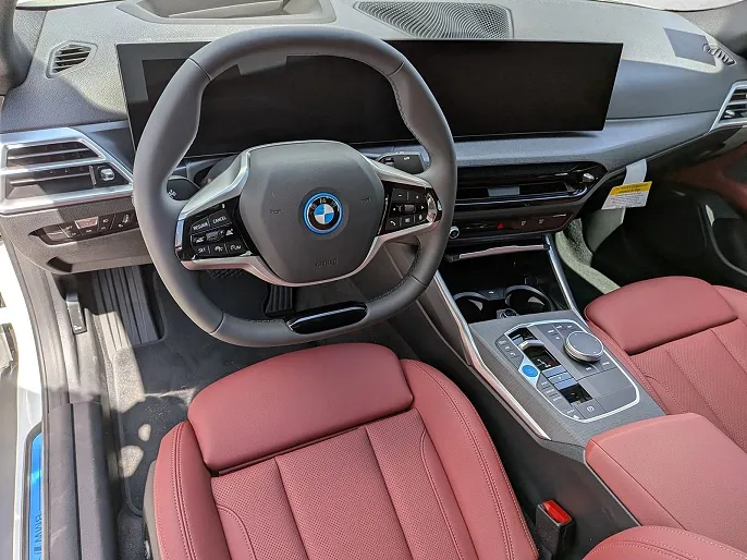 2026 BMW i4