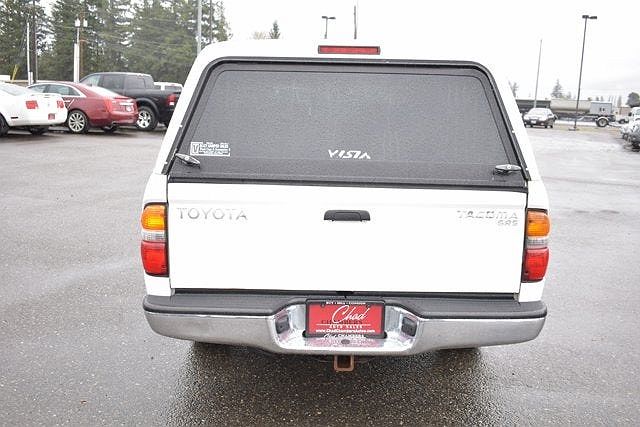 2003 Toyota Tacoma null image 2