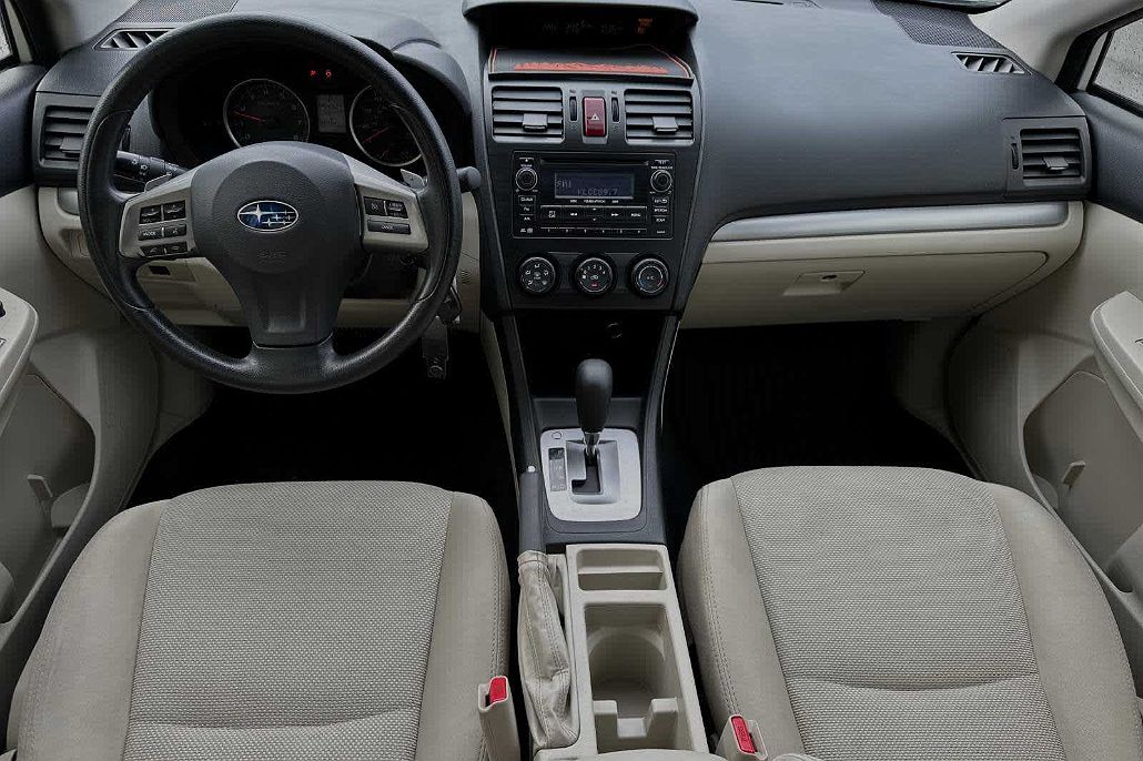 2014 Subaru XV Crosstrek Premium image 2