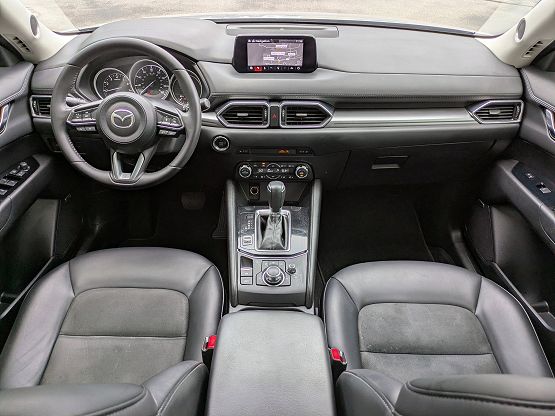 2018 Mazda CX-5 Touring photo 11