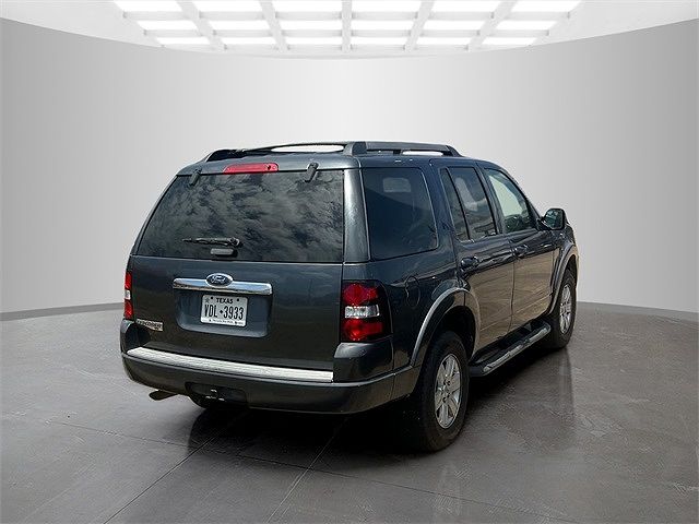 2010 Ford Explorer