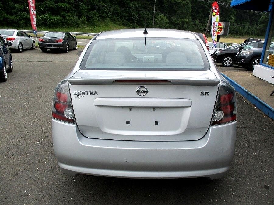 2010 Nissan Sentra SR image 7