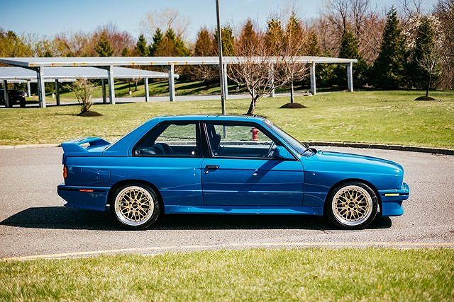 1990 BMW M3 null image 11