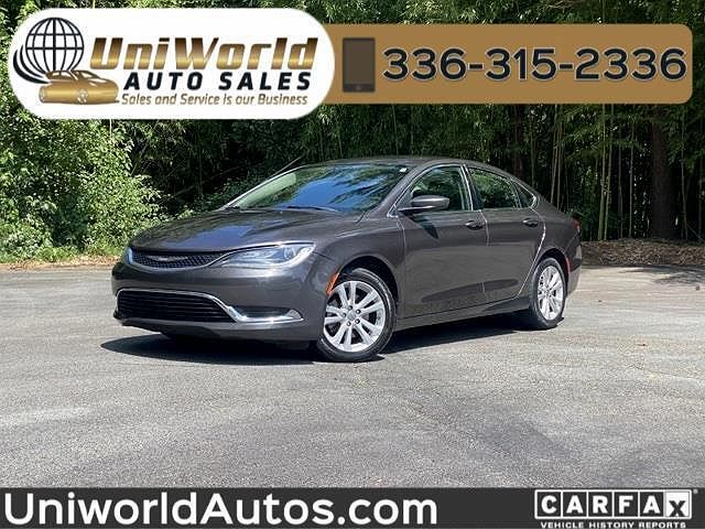 2017 Chrysler 200 Limited image 0