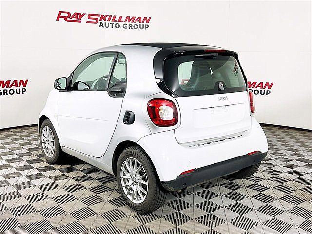 2017 Smart Fortwo Proxy image 4