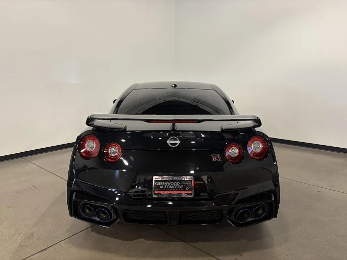 2024 Nissan GT-R