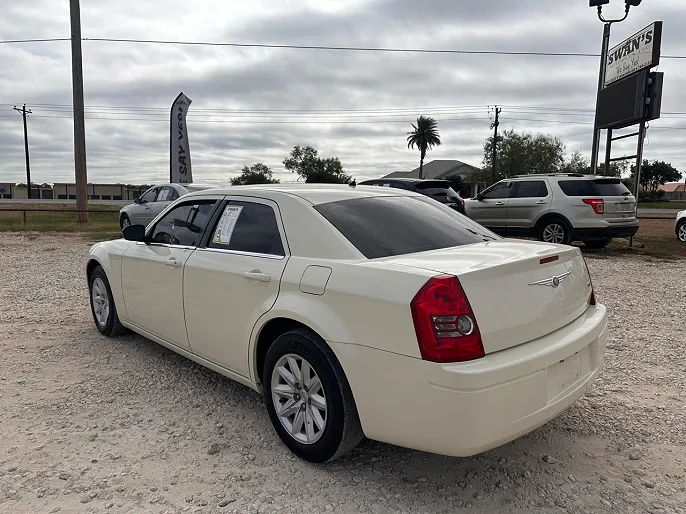 2008 Chrysler 300