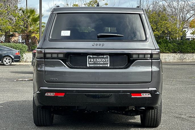 2026 Jeep Grand Wagoneer