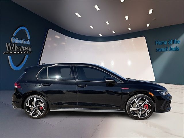 2024 Volkswagen Golf