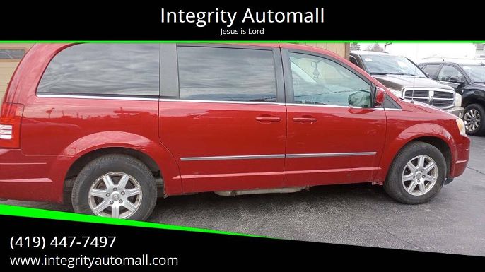 2009 Chrysler Town & Country
