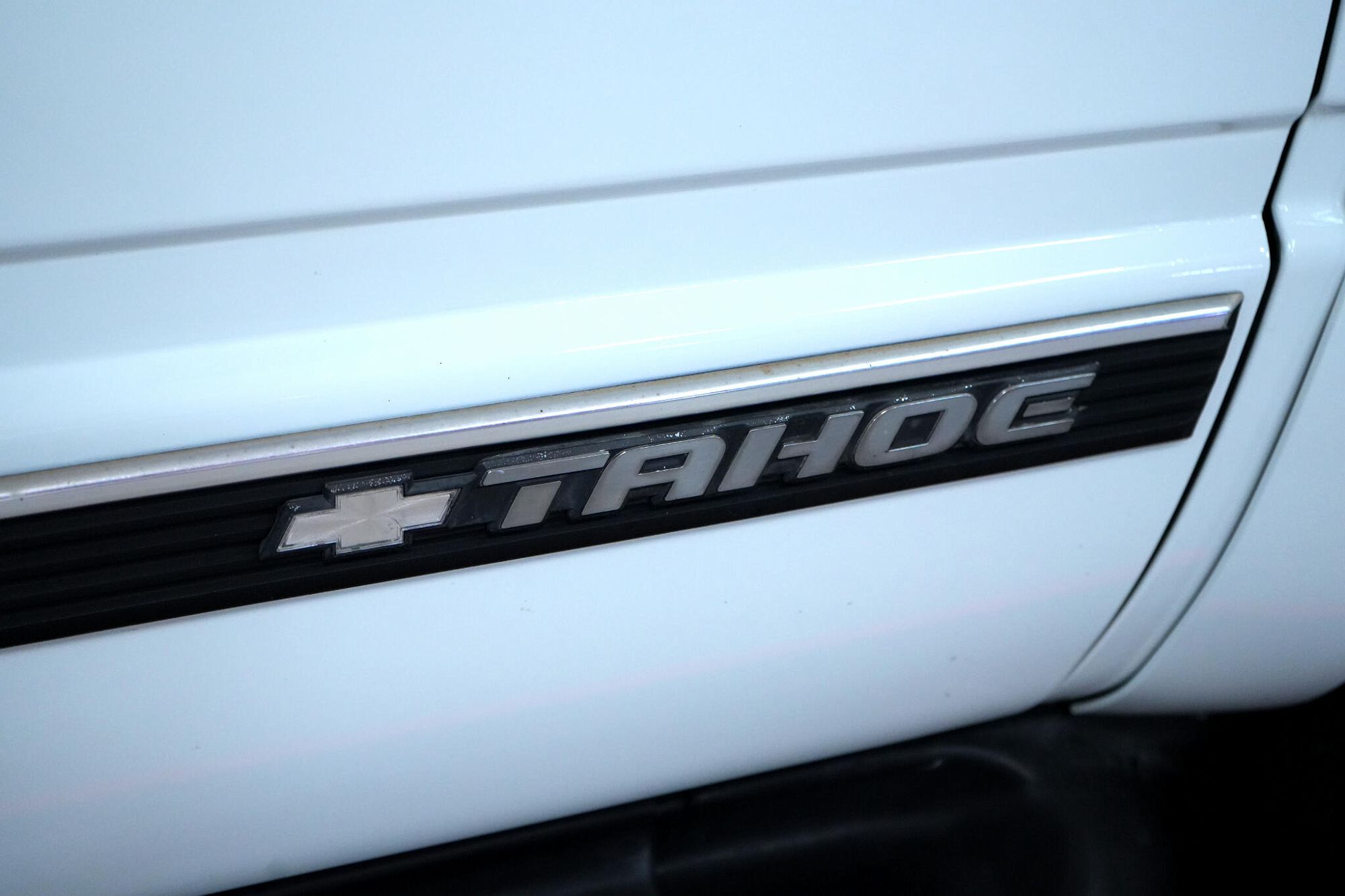 1999 Chevrolet Tahoe null image 46