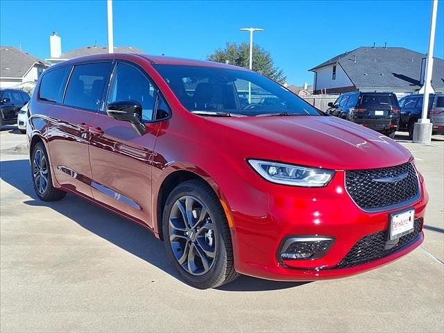 2026 Chrysler Pacifica