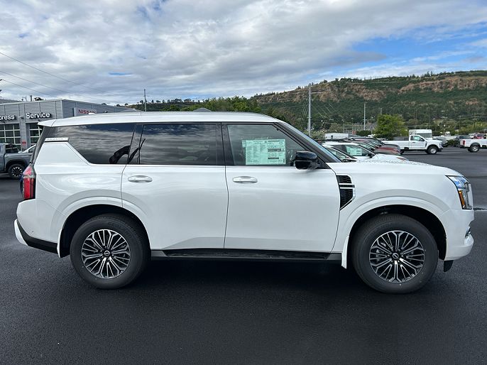 2025 Nissan Armada