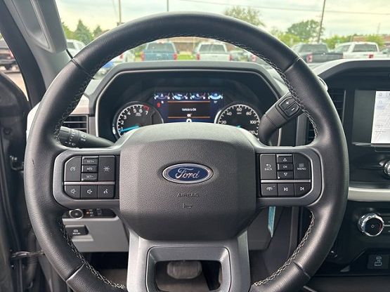 2023 Ford F-150 XLT photo 10