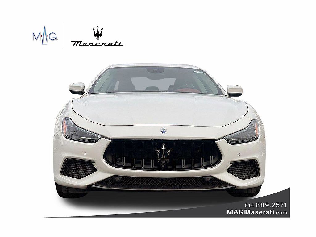 2023 Maserati Ghibli Trofeo image 1