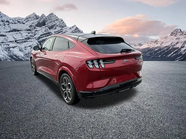 2022 Ford Mustang Mach-E