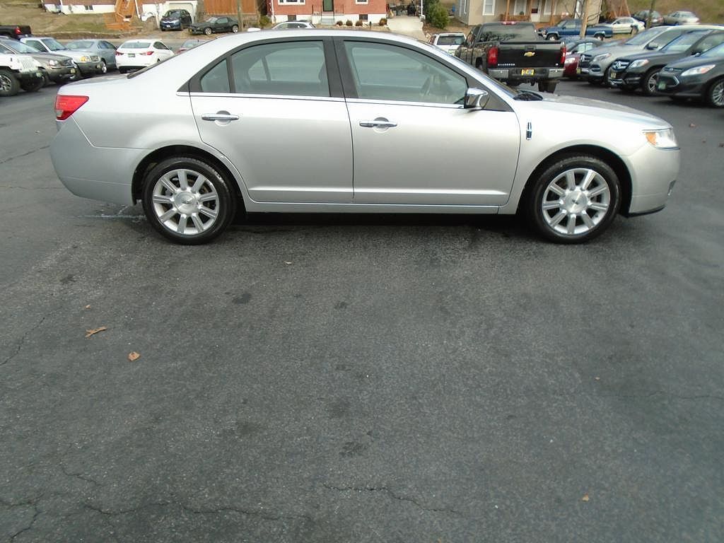 2011 Lincoln MKZ null image 4