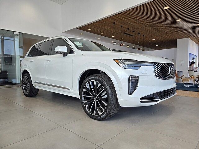 2025 Volvo XC90