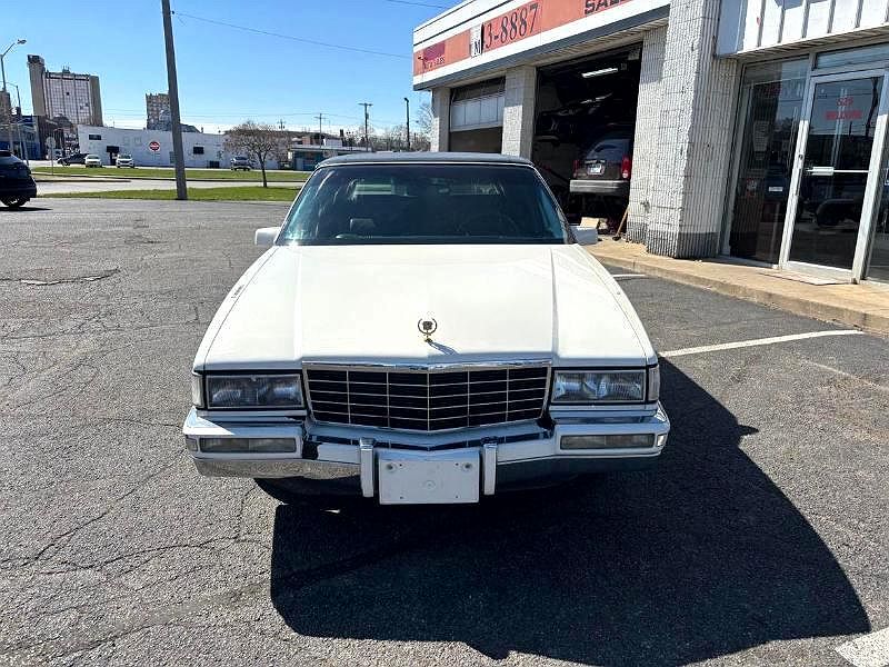 1993 Cadillac DeVille null image 4