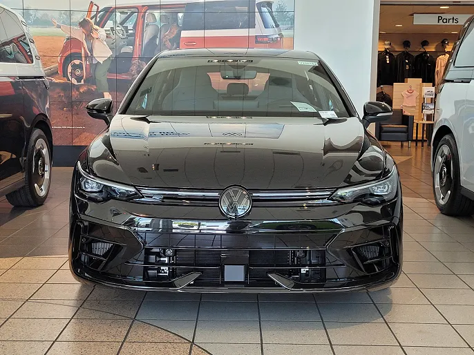 2025 Volkswagen Golf
