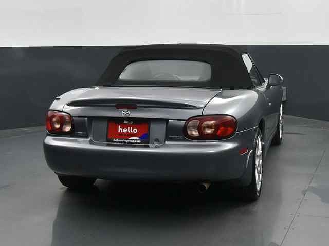2002 Mazda Miata null image 25