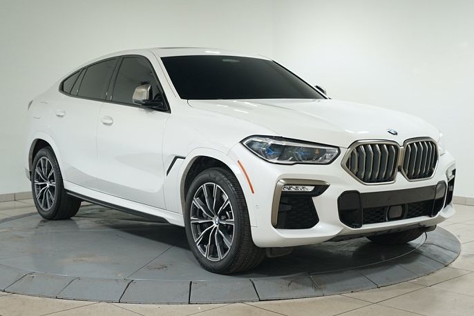 2021 BMW X6