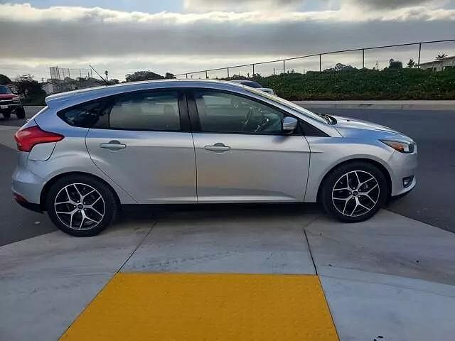 2017 Ford Focus SEL image 3