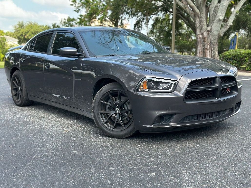 2014 Dodge Charger R/T image 0