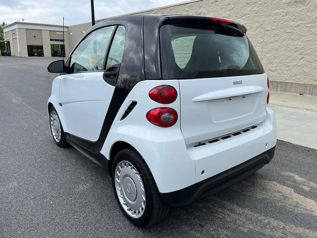 2013 Smart Fortwo Pure image 4