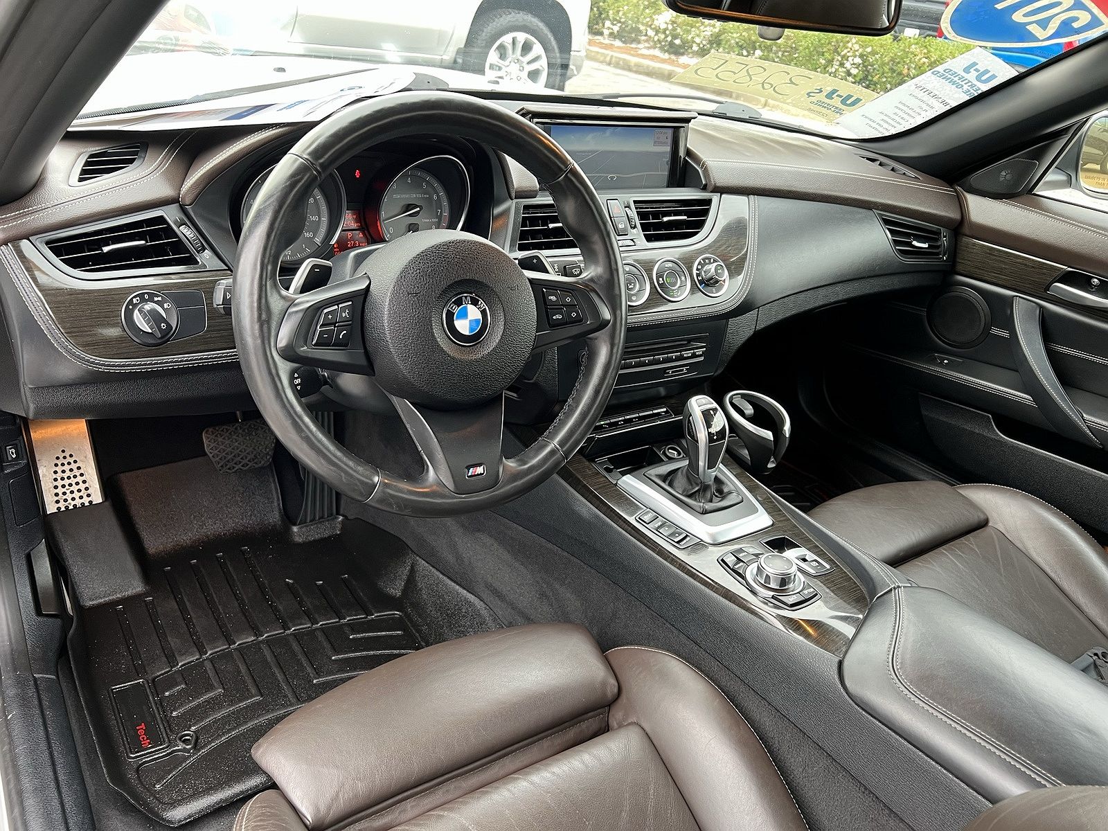 2014 BMW Z4 sDrive35is image 9