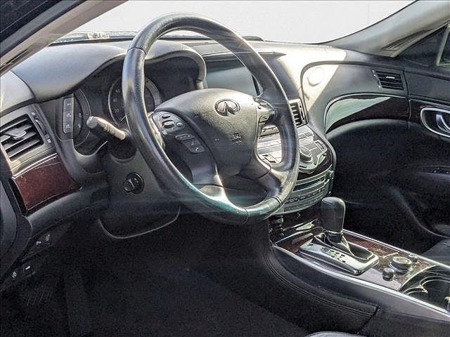 2013 Infiniti M37