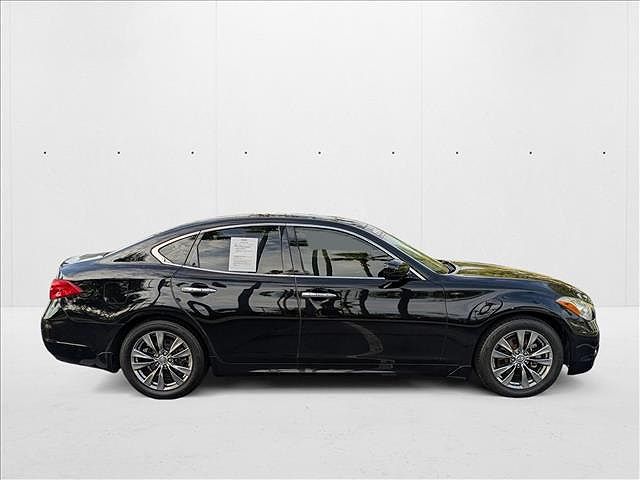 2013 Infiniti M37
