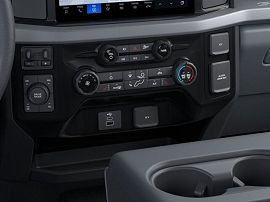 2025 Ford F-250