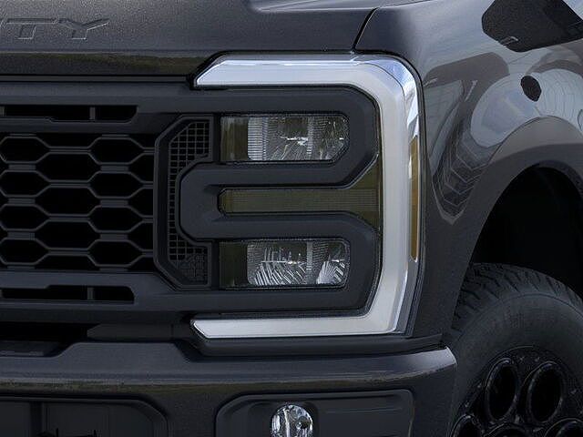 2025 Ford F-250