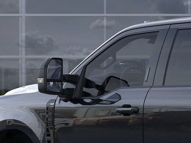 2025 Ford F-250