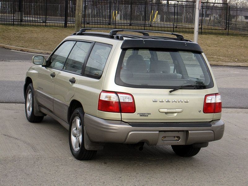 2002 Subaru Forester S image 13
