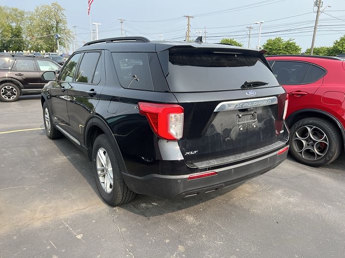 2020 Ford Explorer