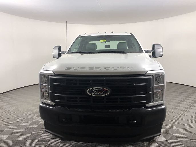 2025 Ford F-350