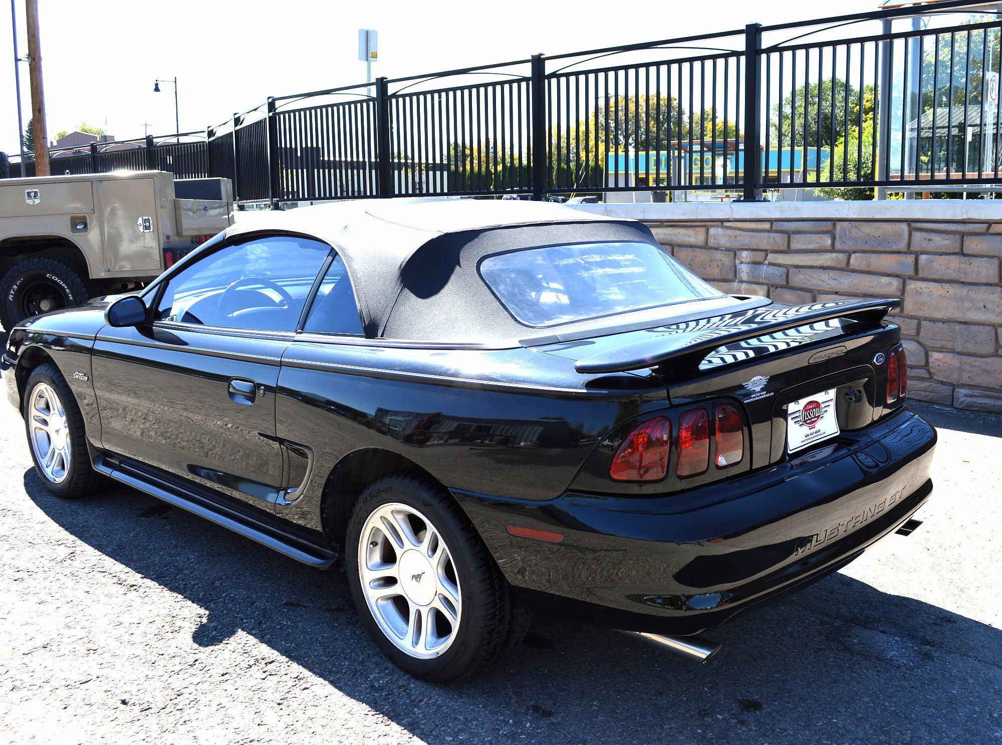 1998 Ford Mustang GT image 4