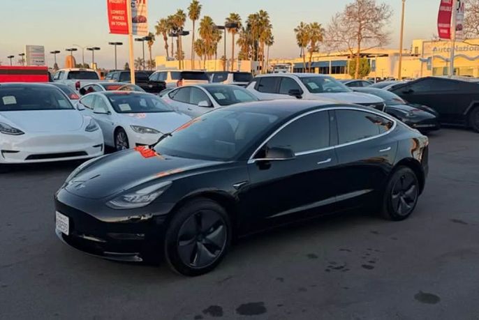 2018 Tesla Model 3