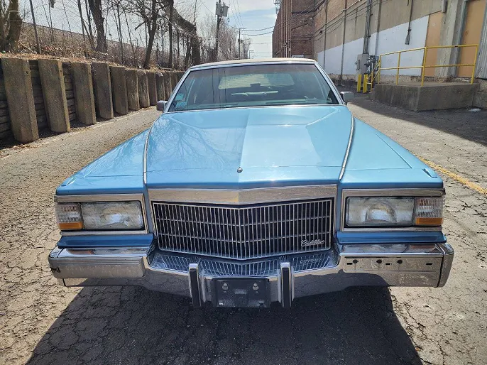 1990 Cadillac Brougham