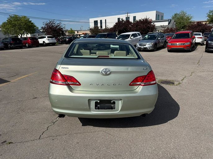 2007 Toyota Avalon