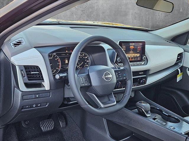 2025 Nissan Rogue