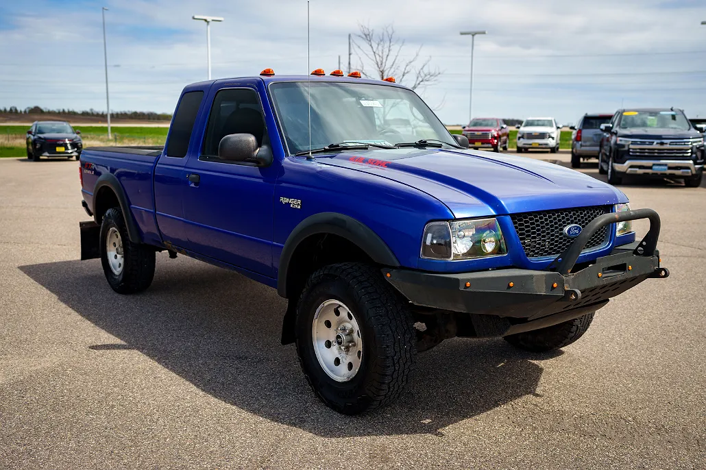 2003 Ford Ranger XL image 2