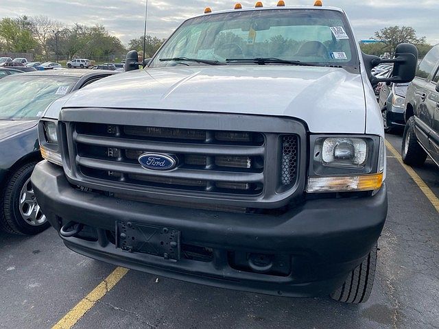 2003 Ford F-450 null image 5
