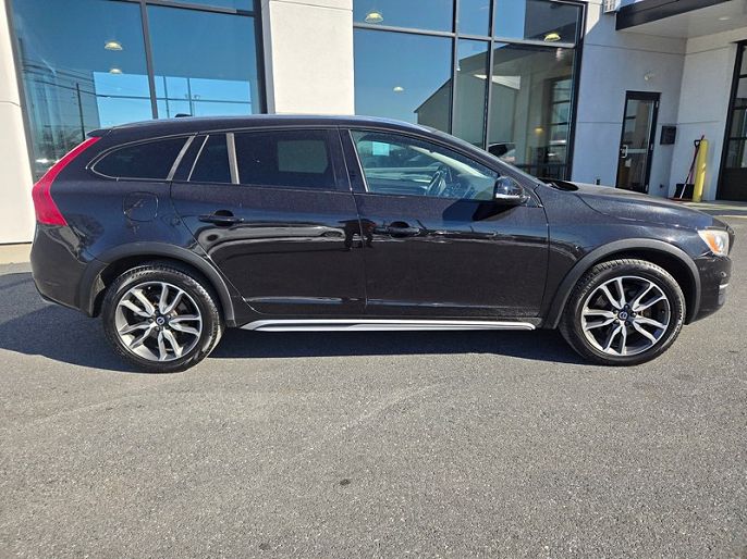 2018 Volvo V60