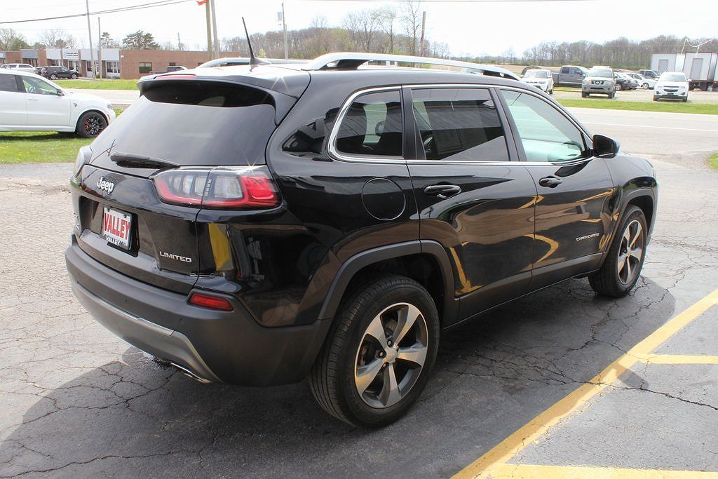 2019 Jeep Cherokee Limited Edition image 5