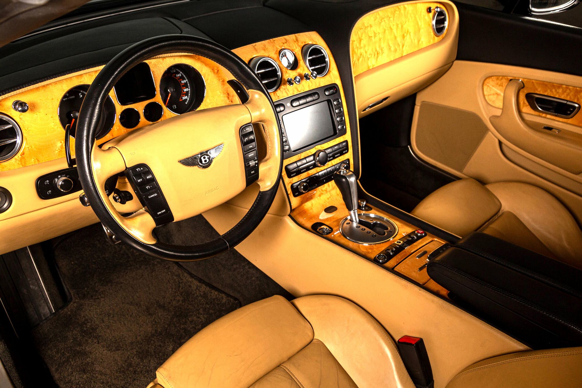 2008 Bentley Continental GTC image 13